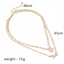 Carica l&#39;immagine nel visualizzatore di Gallery, Moda farfalla acrilica Old English Font pendenti Collana doppio strato acido acetico Collana per bambina Girocollo Gioielli di dichiarazione 