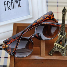 Load image into Gallery viewer, 2022 Oculos De Sol Feminino New Fashion Retro Designer Super Round Circle Glasses Cat Eye Women's Sunglasses Glasses Goggles