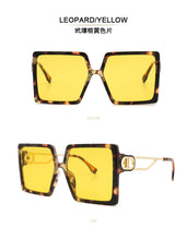 Load image into Gallery viewer, NEW Luxury Square Sunglasses Ladies Fashion Glasses Classic Brand Designer Retro Sun Glasses Women Sexy Eyewear Unisex Shades