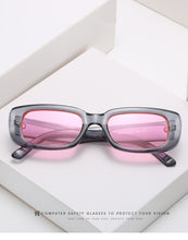 Carica l'immagine nel visualizzatore di Gallery, Rectangle Sunglasses Women Men Fashion Retro Small Sun Glasses Female Black Red Glasses Vintage Eyeglasses Shades UV400