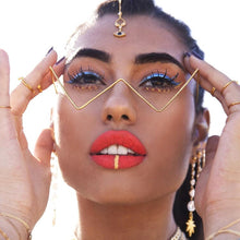 Carica l&#39;immagine nel visualizzatore di Gallery, tregnuo 2022 Triangle Glasses Women Cat Eye Glasses Frame Handmade Rhinestones Personalized Metal Glasses Frame