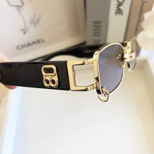 Load image into Gallery viewer, Brand Design Women Men Sunglasses Korean Fashion Retro European Sun glasses Cool Male  Same Style Personality UV400 Oculos de