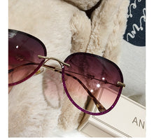 Load image into Gallery viewer, 2022 New Diamond Sunglasses Female Imitation Rhinestones Gradient Color UV400 Women Sunglasses