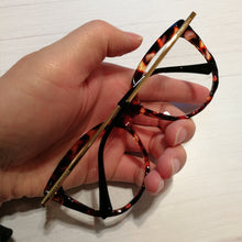 Load image into Gallery viewer, Fashion Luxury Crystal Cat Eye Glasses Frame Women Brand Vintage Optical Anti-blue Eyeglasses Female Spectacles Oculos Feminino