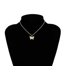 Load image into Gallery viewer, Vintage Metallic Gold Chain Butterfly Pendant Necklace Butterfly Pendant Women Ladies Necklace Jewelry for Valentine's Day Gifts