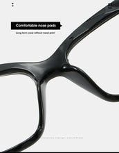 Carica l'immagine nel visualizzatore di Gallery, Women Crystal Multi-section Trending Style Optical Computer Glasses Oculos De Sol Eyewear Fashion Square Reading Glasses