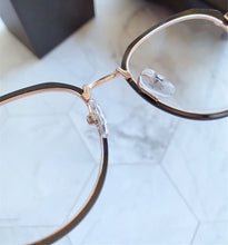 Load image into Gallery viewer, NEW Eyeglasses ch3324 Frames Brand Designer Women High Quality Gafas Prescript Glasses Optical Eyewear Reading Oculos Box