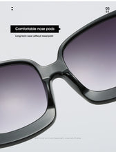 Load image into Gallery viewer, New Fashion Oversized Women Sunglasses Brand Designer Plastic Female Big Frame Gradient Sun Glasses UV400 gafas de sol mujer