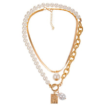 Carica l&#39;immagine nel visualizzatore di Gallery, Fashion 2 Layers Pearls Geometric Pendants Necklaces For Women Gold Metal Snake Chain Necklace New Design Jewelry Gift