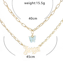 Carica l&#39;immagine nel visualizzatore di Gallery, Moda farfalla acrilica Old English Font pendenti Collana doppio strato acido acetico Collana per bambina Girocollo Gioielli di dichiarazione 