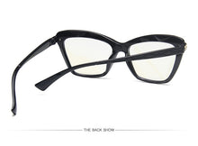 Load image into Gallery viewer, Vintage Square Clear Glasses Women 2022 New Transparent Lens Cat Eye Fake Glasses Spectacle Frame Anti Blue Light Eyeglasses