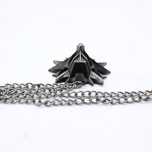 Load image into Gallery viewer, Wizard 3 Wild Hunt Game pendant necklace Geralt animal metal link chain wolf head necklace steam 1 bag 1 card original quality