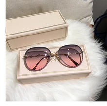 Load image into Gallery viewer, 2022 New Diamond Sunglasses Female Imitation Rhinestones Gradient Color UV400 Women Sunglasses