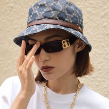Load image into Gallery viewer, 2022 New Women Sunglasses Vintage Square Sunglasses Brand Designer Female Eyeglass Cat Eye glasses UV400