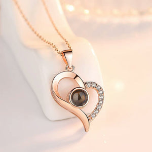 100 Languages Love Necklace Heart Pendant Wedding Romantic I Love You Projection Necklace for Women Girl Friend Ladies Gifts