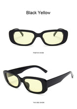 Carica l&#39;immagine nel visualizzatore di Gallery, Vintage Black Square Sunglasses Women Luxury Brand Small Rectangle Sun Glasses Female Gradient Clear Mirror Oculos De Sol