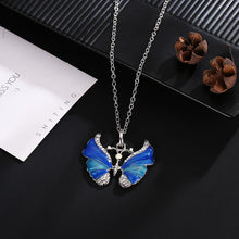 Carica l'immagine nel visualizzatore di Gallery, Korean Blue Gradient Butterfly Necklace for Women Girls Silver Color Rainbow Butterflies Pendant Choker Necklaces Jewelry Gift