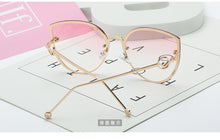 Load image into Gallery viewer, New Women Sunglasses Rimless UV400 Brand Designer High Quality Gradient Sun Glasses Female oculos