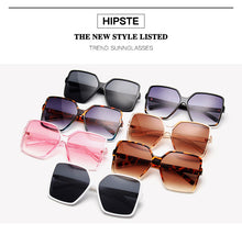 Load image into Gallery viewer, 2022 Fashion Women Oversize Sunglasses Gradient Plastic Brand Designer Female Sun Glasses Uv400