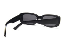 Carica l'immagine nel visualizzatore di Gallery, Occhiali da sole oversize di lusso da donna Occhiali da sole retrò da donna Occhiali firmati di marca per donna Specchio Oculos De Sol Feminino 