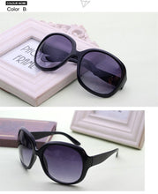 Load image into Gallery viewer, 2022 Fashion Retro Oversized Round Sunglasses Women Designer Sun Glasses oculos de sol feminino Glasses Female Goggle Eyeglasses
