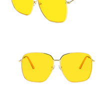Load image into Gallery viewer, 2022 Fashion Metal Women Sunglasses Mirror Classic Large frame Retro Street Beat Glasses Travel Oculos De Sol UV400