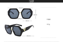 Load image into Gallery viewer, Luxury Square Sunglasses Ladies Fashion Glasses Classic Brand Designer Retro Sun Glasses Women Sexy Eyewear Unisex Shades