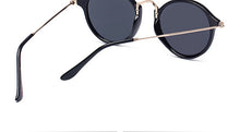 Load image into Gallery viewer, Fashion Round Sunglasses Women Designer Sunglasses Women 2022 High Quality Sunglasses For Women/Men Vintage Oculos De Sol