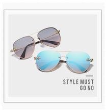 Load image into Gallery viewer, Brand Design 2022 Fashion Women Small Bee Sunglasses Colourful Rivet Glasses Female Male Outdoor Traveling Eyeglasses UV400