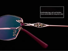 Load image into Gallery viewer, LOUISE STAR Titanium Fashion Anti-Blue Light Diamond Frameless Flat mirror Trend Carved Lens Elegant Female Prescription Glasses