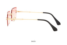 Carica l'immagine nel visualizzatore di Gallery, Occhiali da sole quadrati senza montatura alla moda Nuove donne Occhiali da sole piccoli Occhiali da sole di marca di lusso in metallo Occhiali da sole UV400 