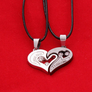 1 pair Fashion Couple Heart Shape I Love You Pendant Necklace Unisex Lovers Couples Jewelry Fashion Gift Accessories