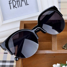 Load image into Gallery viewer, 2022 Oculos De Sol Feminino New Fashion Retro Designer Super Round Circle Glasses Cat Eye Women's Sunglasses Glasses Goggles