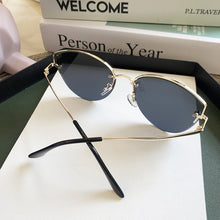Load image into Gallery viewer, Oulylan Cat Eye Sunglasses Women Luxury Rimless Gradient Sun Glasses Clear Ocean Color Lenses Shades Ladies Sunglass UV400