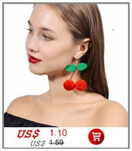 Load image into Gallery viewer, Constellation Carve Coin Pendant Necklace Simple Copper Leo Beads Clavicle Chain Necklace Sexy Couple Jewelry