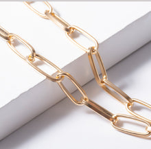 Load image into Gallery viewer, Punk Simple Padlock Pendant Necklace Hip Hop Lock Necklaces for Women Gold/Silver Color Chunky Necklace Chain on the Neck