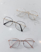 Load image into Gallery viewer, Transparent Glasses Frames Women Retro Oversized Optical  Eyeglasses Female Fashion Irregular Metal Myopia Frame