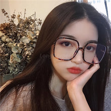 Load image into Gallery viewer, Vintage Oversized Square Glasses Frame Women 2022 New Retro Big Eyeglasses Female Clear Lens Optical Spectacles Transparent