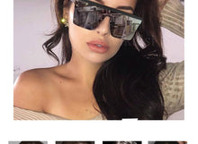 Load image into Gallery viewer, Vintage Square Sunglasses Woman Siamese Oversized Sunglasses Woman/Men Retro Sunglasses Lentes De Sol Mujer