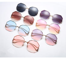 Load image into Gallery viewer, 2022 New Women Sunglasses Rimless UV400 Brand Designer High Quality Gradient Sun Glasses Female oculos