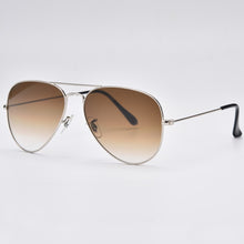 Load image into Gallery viewer, Classic 3025 pilot sunglasses men women  58mm and 62mm crystal glass mirror lens brown gradient sunglass UV400 protection