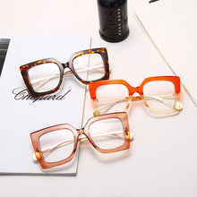 Load image into Gallery viewer, Vintage Glasses Women Men Square Clear Glasses Optical Eyeglasses Frame Transparent Lens Spectacle Frame NOT Anti Blue Light