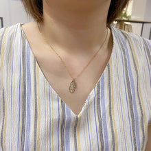 Carica l&#39;immagine nel visualizzatore di Gallery, New Trendy Alloy Cute Elegant Sun Love Star Leaves Clover Unicorn Luck Pendant Necklaces for Women Fashion Accessories Jewelry