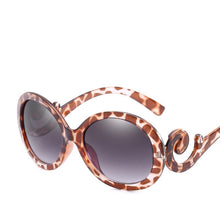 Load image into Gallery viewer, HAPTRON Big Oval Sunglasses Women Vintage Gradient Brand Designer Sun Glasses Retro 90s Ladies Oculos De Sol Black White Red