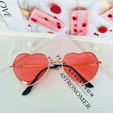 Carica l'immagine nel visualizzatore di Gallery, HBK Love Heart Shaped Sunglasses Women Men Small Red Sun Glasses Ladies Sexy Sweet Candy Brand Design Mirror Eyewear UV400