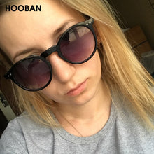 Load image into Gallery viewer, HOOBAN Classic Round Sun Glasses Women Men Rivet Sunglasses For Female Vintage Driving Mirror Eyewear Shade UV400