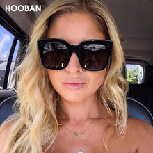 Load image into Gallery viewer, HOOBAN Classic Square Women Sunglasses Retro Black Glasses For Female Male Rivet Driving Eyeglasses Unisex Shade