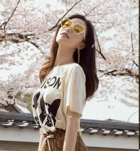 Load image into Gallery viewer, Love Heart Sunglasses Women 2022 Fashion cute sexy retro Cat Eye Vintage cheap Sun Glasses red purple tea UV400 Lens female