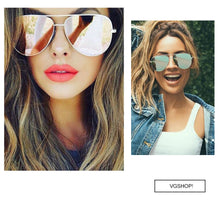 Carica l'immagine nel visualizzatore di Gallery, 2022 New Fashion Brand Designer Ladies Pilot Sunglasses Women Men Goggle Gradient Sun Glasses For Female Mirror Shades UV400