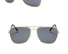 Load image into Gallery viewer, New Arrival 2022 Classic Sunglasses Women Vintage Metal Eyeglasses For Men Retro Shades For Women Fashion Pink Glasses